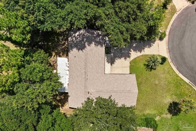 OPEN HOUSE THIS SUNDAY 12-2PM !! Tucked away on a quiet - photo 45