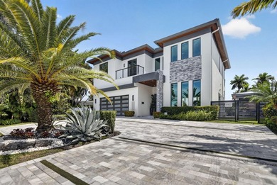 Experience refined waterfront living in this stunning Ocean - photo 45