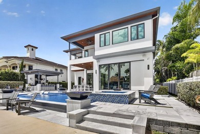 Experience refined waterfront living in this stunning Ocean - photo 59