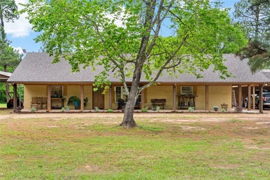 Experience the freedom of wide-open Texas living on this - photo 8