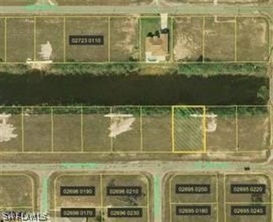 Cape Coral Lakes Area Lot For Sale in Cape Coral Florida