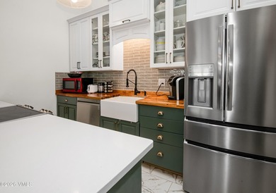 Well-maintained and thoughtfully cared for, this private - photo 11