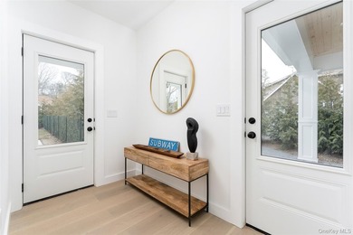 Experience an inspired blend of Southern elegance and modern - photo 13