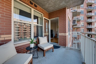 Set in a coveted downtown location just steps from dining - photo 14