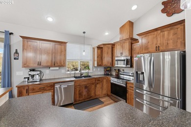 Turnkey 4-bedroom, 2-bath single-level home located on a quiet - photo 15