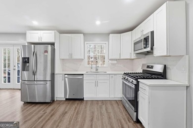 Don't miss this incredible opportunity to own a spacious - photo 16