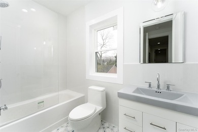 Experience an inspired blend of Southern elegance and modern - photo 16