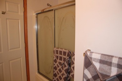 2/br-2/bath 1 level end unit-6 panel doors-fireplace w/marble - photo 16