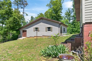 Exceptional location just minutes from Wisdom Dock Marina and - photo 16