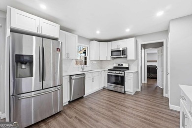 Don't miss this incredible opportunity to own a spacious - photo 17