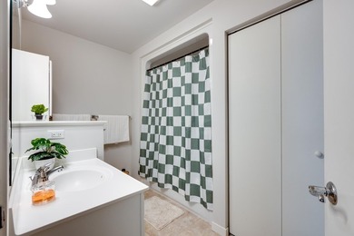 Set in a coveted downtown location just steps from dining - photo 17