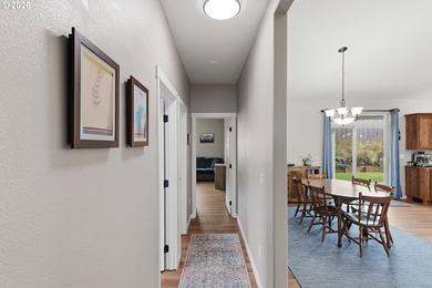 Turnkey 4-bedroom, 2-bath single-level home located on a quiet - photo 20