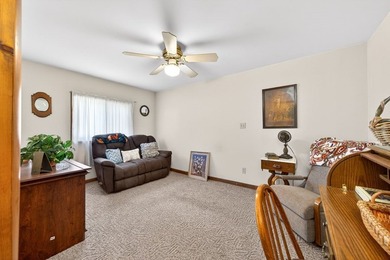 Exceptional location just minutes from Wisdom Dock Marina and - photo 20