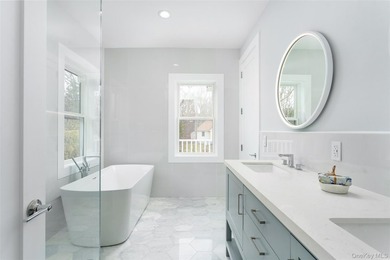 Experience an inspired blend of Southern elegance and modern - photo 23