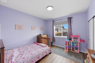 Turnkey 4-bedroom, 2-bath single-level home located on a quiet - photo 23