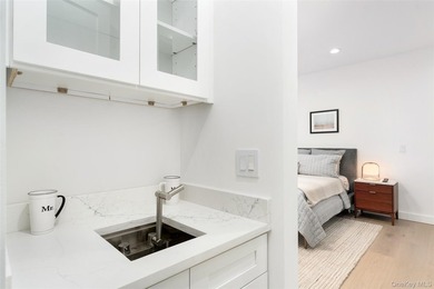 Experience an inspired blend of Southern elegance and modern - photo 24