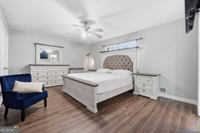 Don't miss this incredible opportunity to own a spacious - photo 28