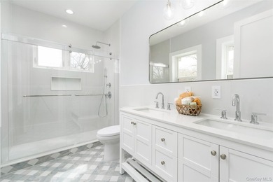 Experience an inspired blend of Southern elegance and modern - photo 28