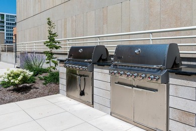 Set in a coveted downtown location just steps from dining - photo 30