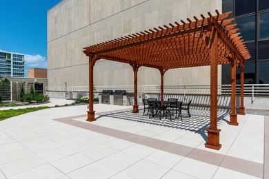 Set in a coveted downtown location just steps from dining - photo 31