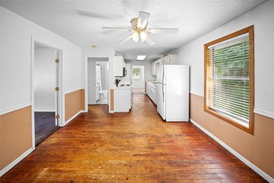 Live life exactly the way you want to on this UNRESTRICTED 1.4 - photo 32