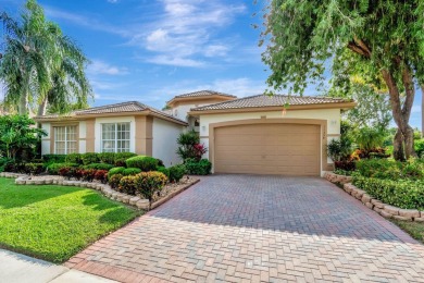 Lake Home For Sale in Boynton Beach, Florida