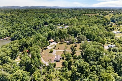 Exceptional location just minutes from Wisdom Dock Marina and - photo 44