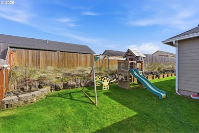 Turnkey 4-bedroom, 2-bath single-level home located on a quiet - photo 45