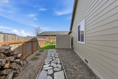 Turnkey 4-bedroom, 2-bath single-level home located on a quiet - photo 46