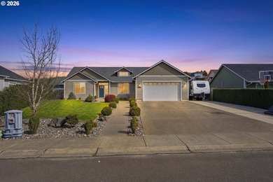 Turnkey 4-bedroom, 2-bath single-level home located on a quiet - photo 48