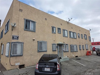 Excellent mixed-use investment opportunity on Pacific Coast - photo 3