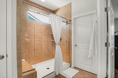 This stunning well kept and cared for home in The Retreat at - photo 20