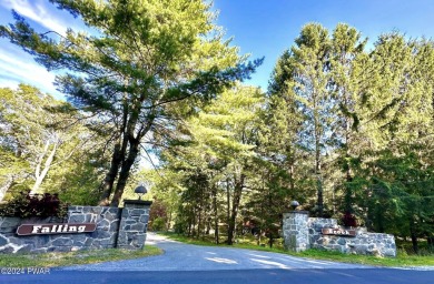 Westcolong Lake Home Sale Pending in Hawley Pennsylvania