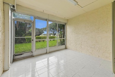 Step inside this beautiful 2-bedroom, 2-bathroom end-unit villa - photo 21