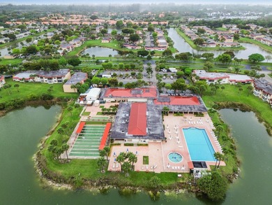 Step inside this beautiful 2-bedroom, 2-bathroom end-unit villa - photo 25