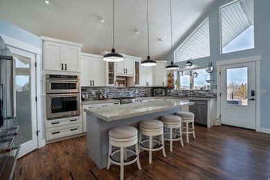 Come See! Private Mountain Estate on 5.2 Acres | 10-Car Garage | - photo 6