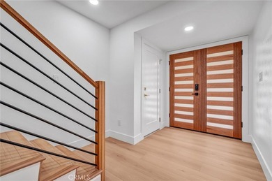 Just Listed - Beautifully Remodeled Home in Torrance! Welcome to - photo 4
