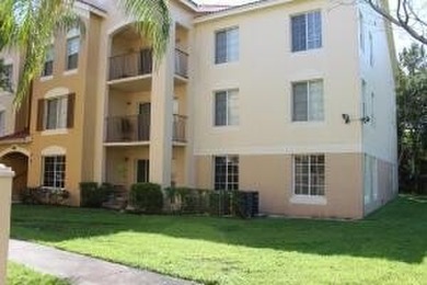 Welcome to this stunning waterfront condominium in Emerald Isle - photo 1