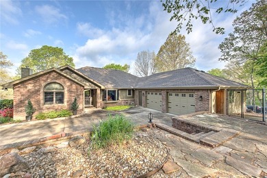 Experience Bella Vista living with this beautiful Gene Knight - photo 2