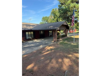 (private lake, pond, creek) Home Sale Pending in Muskogee Oklahoma