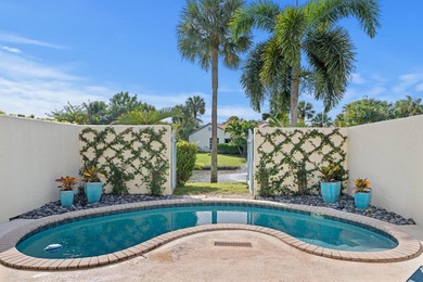 Beautifully renovated corner unit townhouse with high-end - photo 12