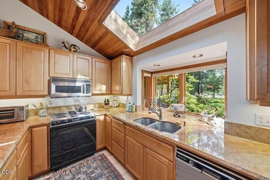 When location is everything, this nearly 4,000 sq. ft. Black - photo 14