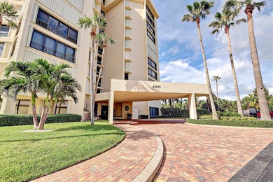 OCEAN VIEWS! Beautiful 2 bedroom 2 bath & 1 car garage at - photo 7