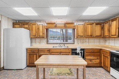 Comfortable Lakefront Estate on Deep Water on Lake Chatuge! - photo 24