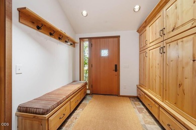 When location is everything, this nearly 4,000 sq. ft. Black - photo 31