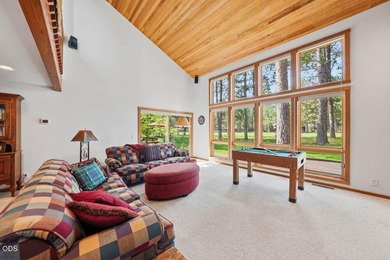 When location is everything, this nearly 4,000 sq. ft. Black - photo 40