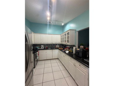 Opportunity awaits with this spacious home featuring a versatile - photo 3