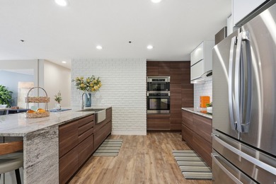 Stunning Downtown Condo with Breathtaking City & Mountain Views