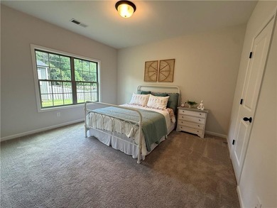 Welcome to The Haven at Plainsman Lake, in Auburn, AL, where - photo 11