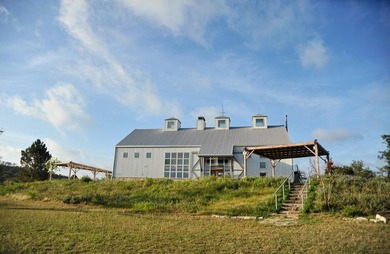 La Marguerite is a beautiful and versatile property with a lot - photo 14